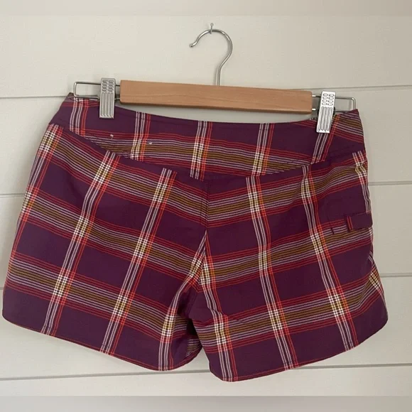 Patagonia Women’s Board Shorts - Picture 2 of 8